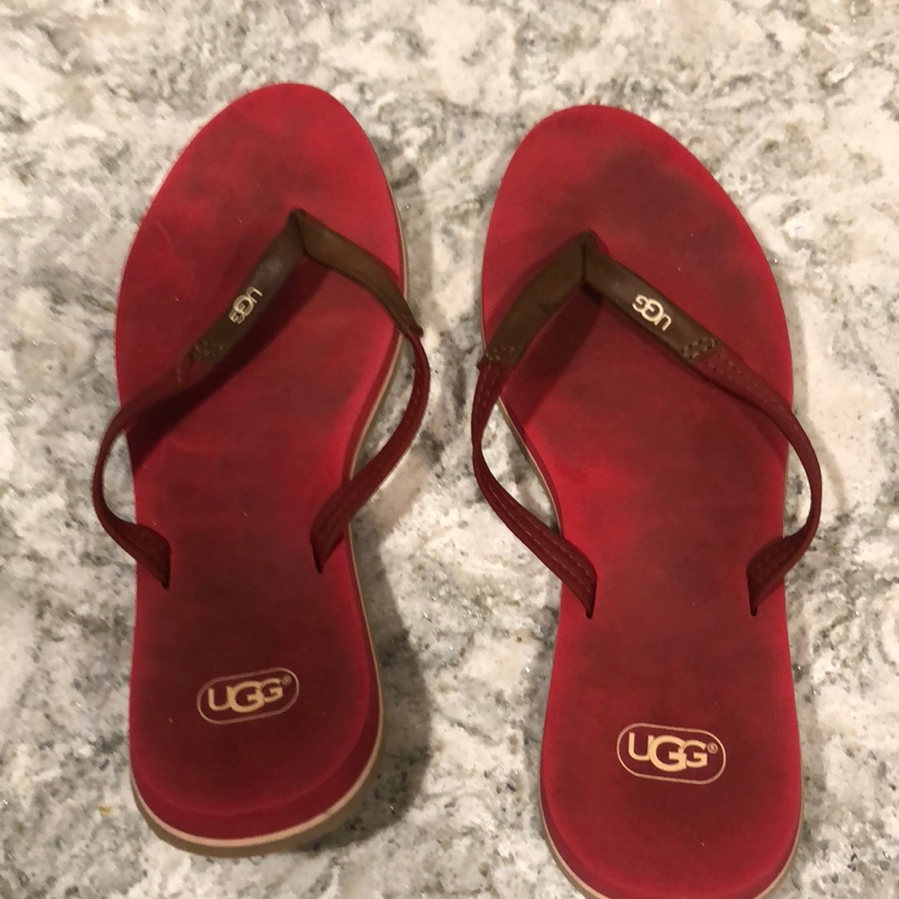 Ugg flops
